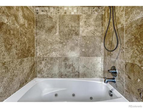 7909 S Poplar Way Centennial CO 80112