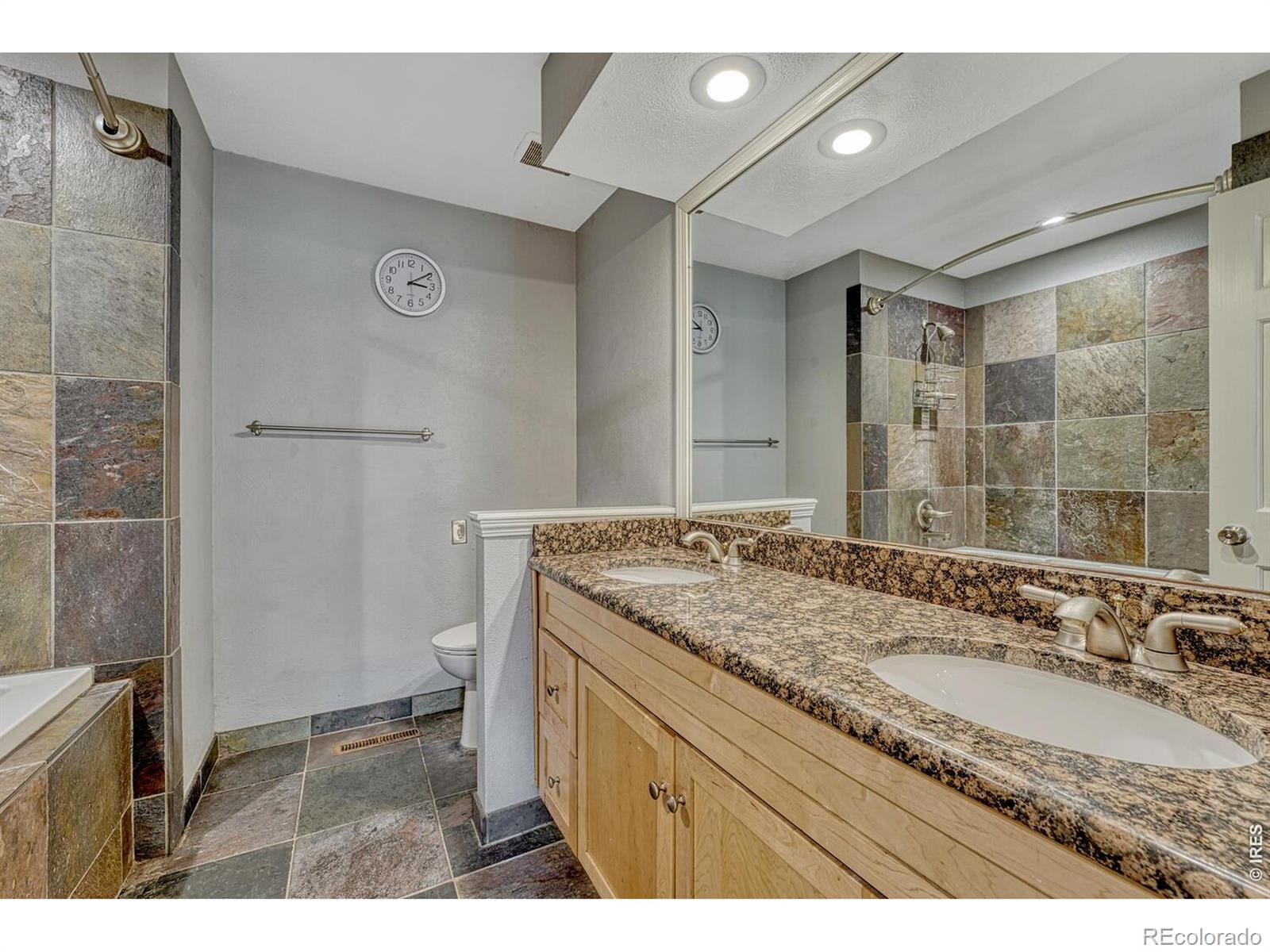 7909 S Poplar Way Centennial CO 80112