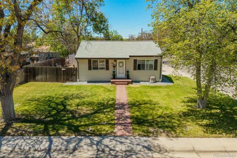 795 Ironton Street Aurora CO 80010