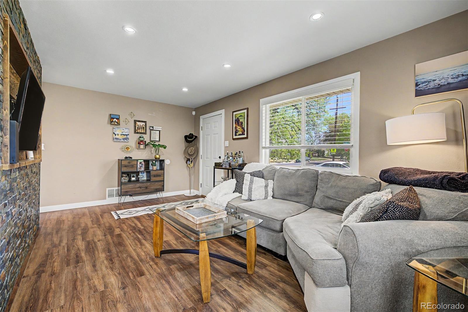 795 Ironton Street Aurora CO 80010