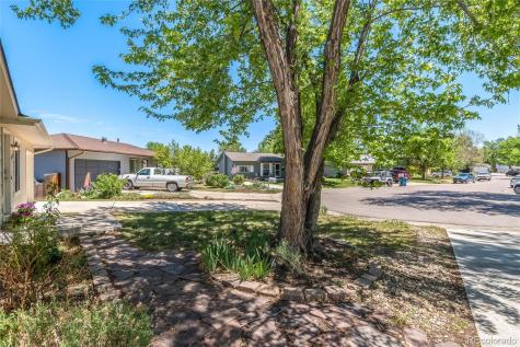 9609 W Eureka Place Lakewood CO 80227