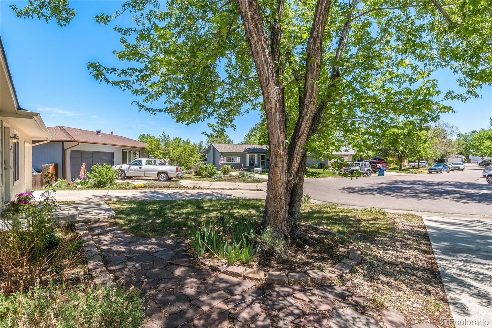 9609 W Eureka Place Lakewood CO 80227