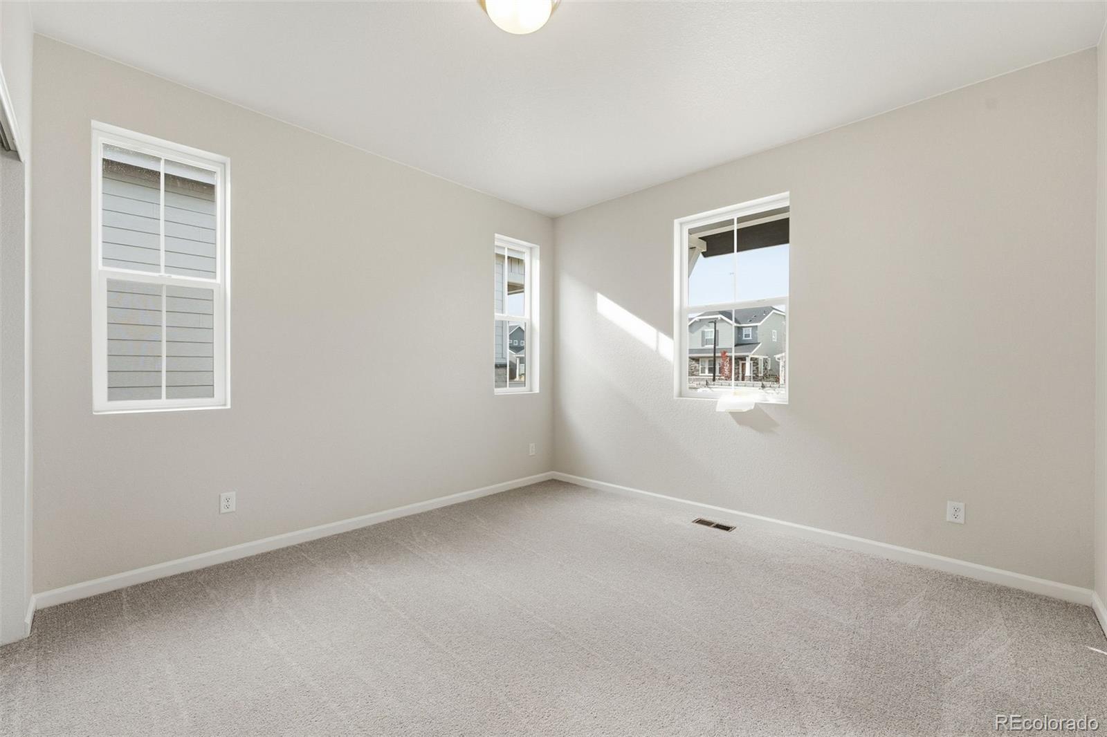 3378 N Duquesne Way Aurora CO 80019