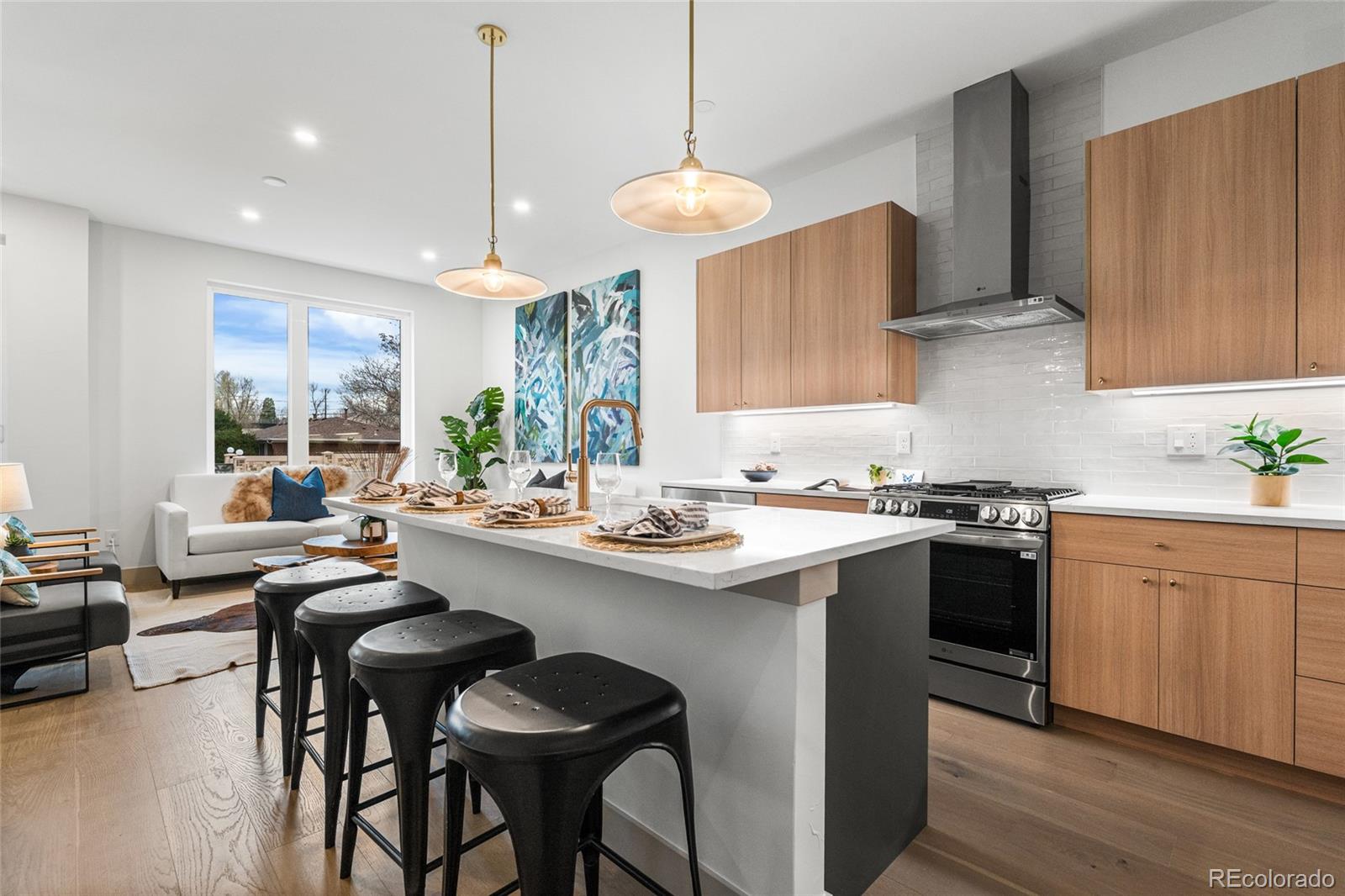 1232 N Zenobia Street Denver CO 80204