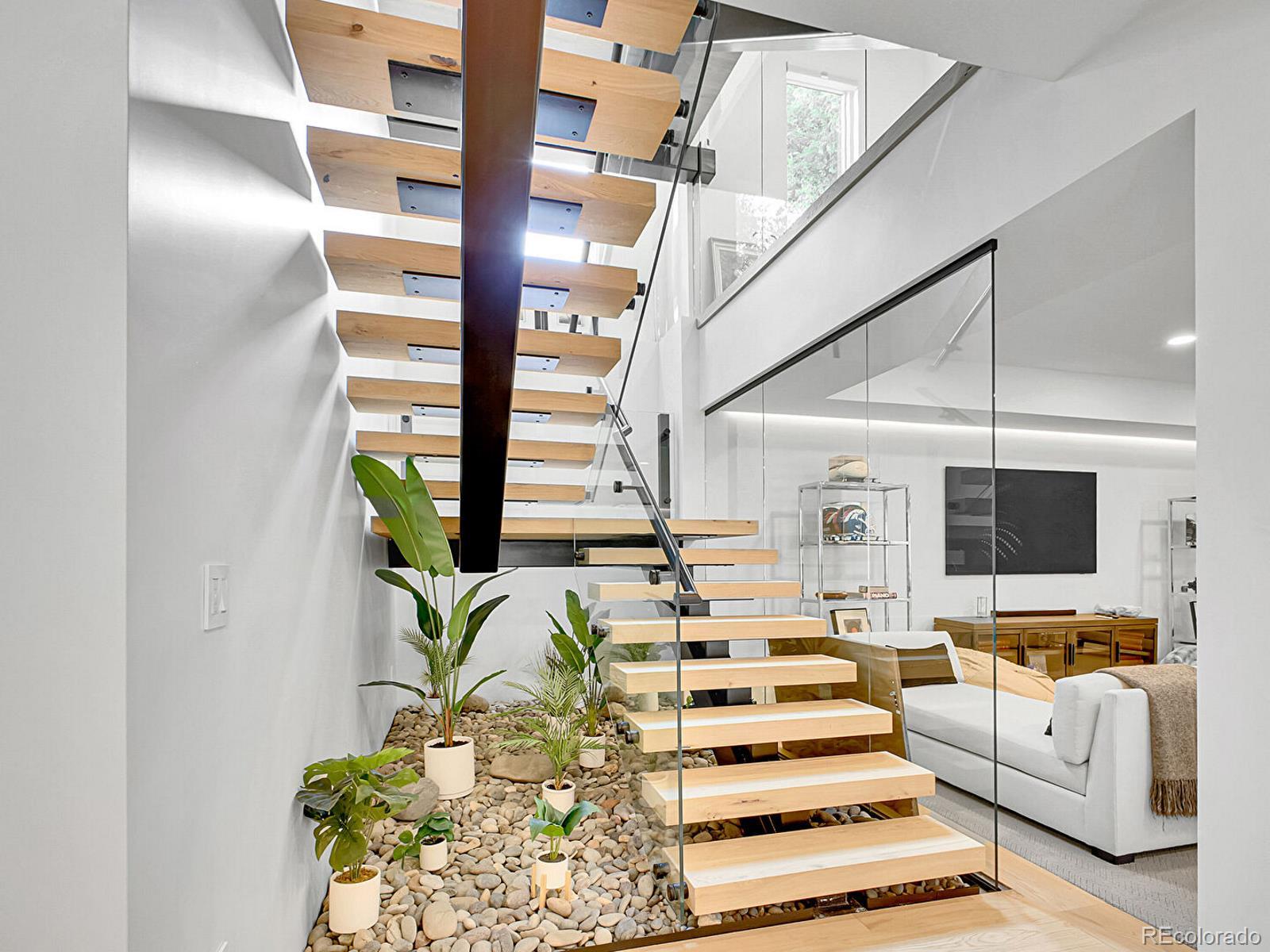 300 Oneida Street Denver CO 80220