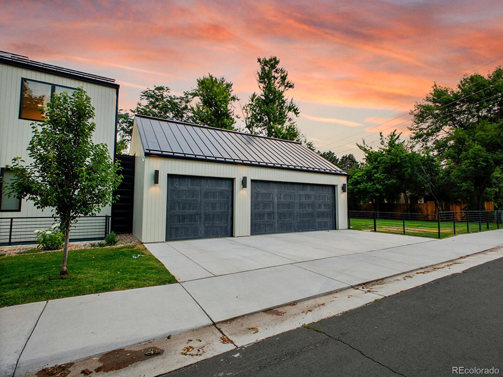 300 Oneida Street Denver CO 80220
