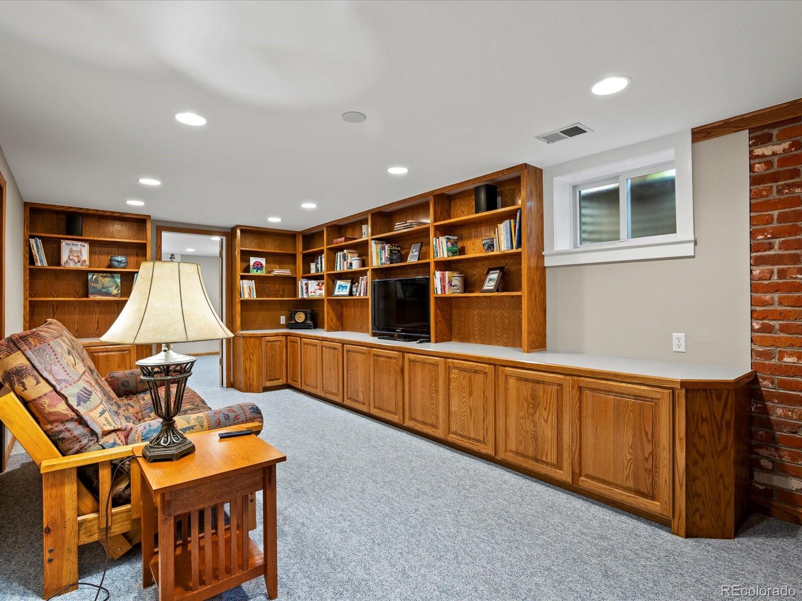 1827 S Fairfax Street Denver CO 80222