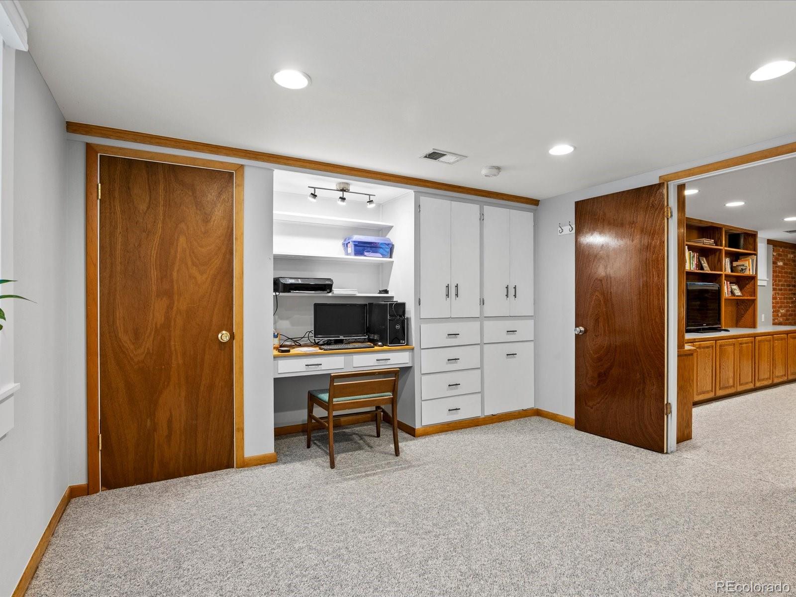 1827 S Fairfax Street Denver CO 80222