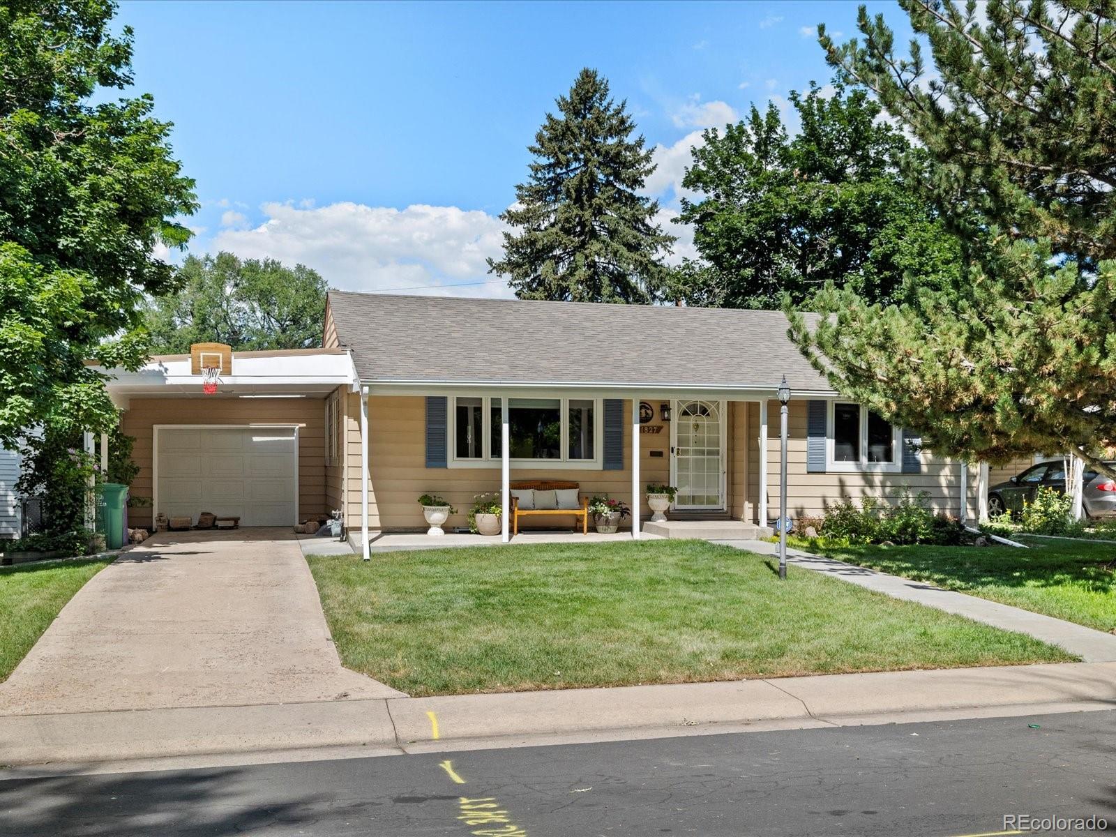 1827 S Fairfax Street Denver CO 80222