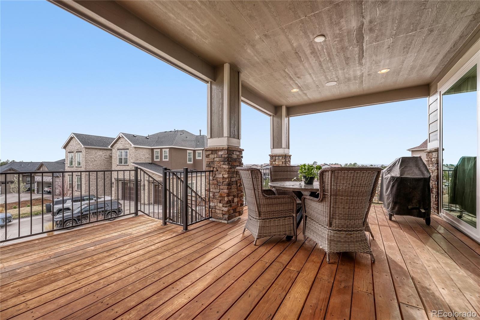 9876 Crimson Oak Court Parker CO 80134