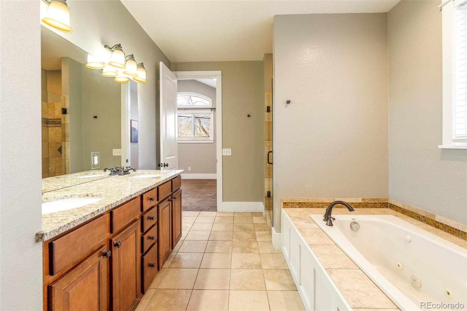 943 N Clarkson Street Denver CO 80218