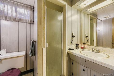 223 Nome Street Aurora CO 80010