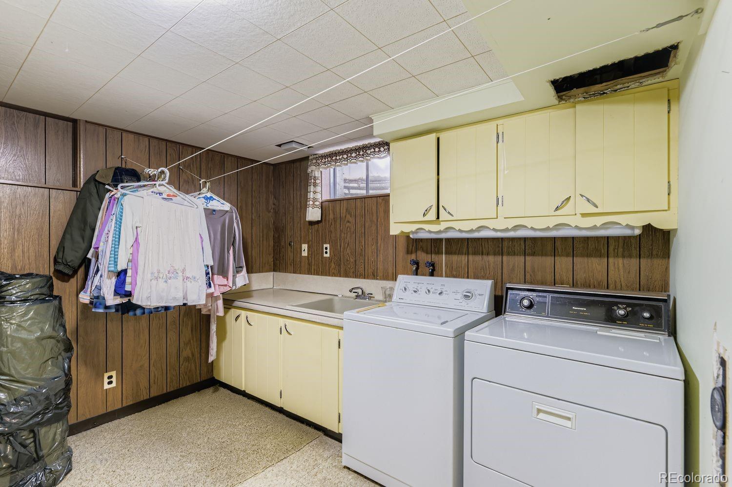 223 Nome Street Aurora CO 80010