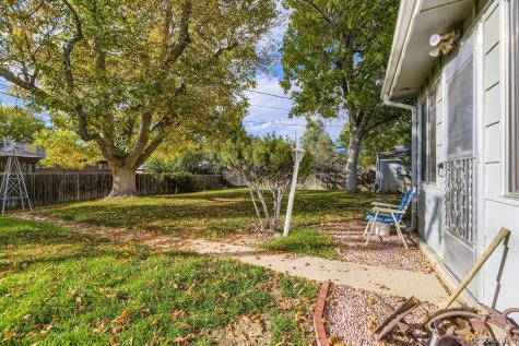 223 Nome Street Aurora CO 80010