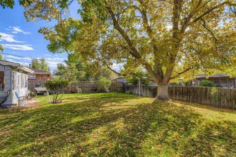 223 Nome Street Aurora CO 80010