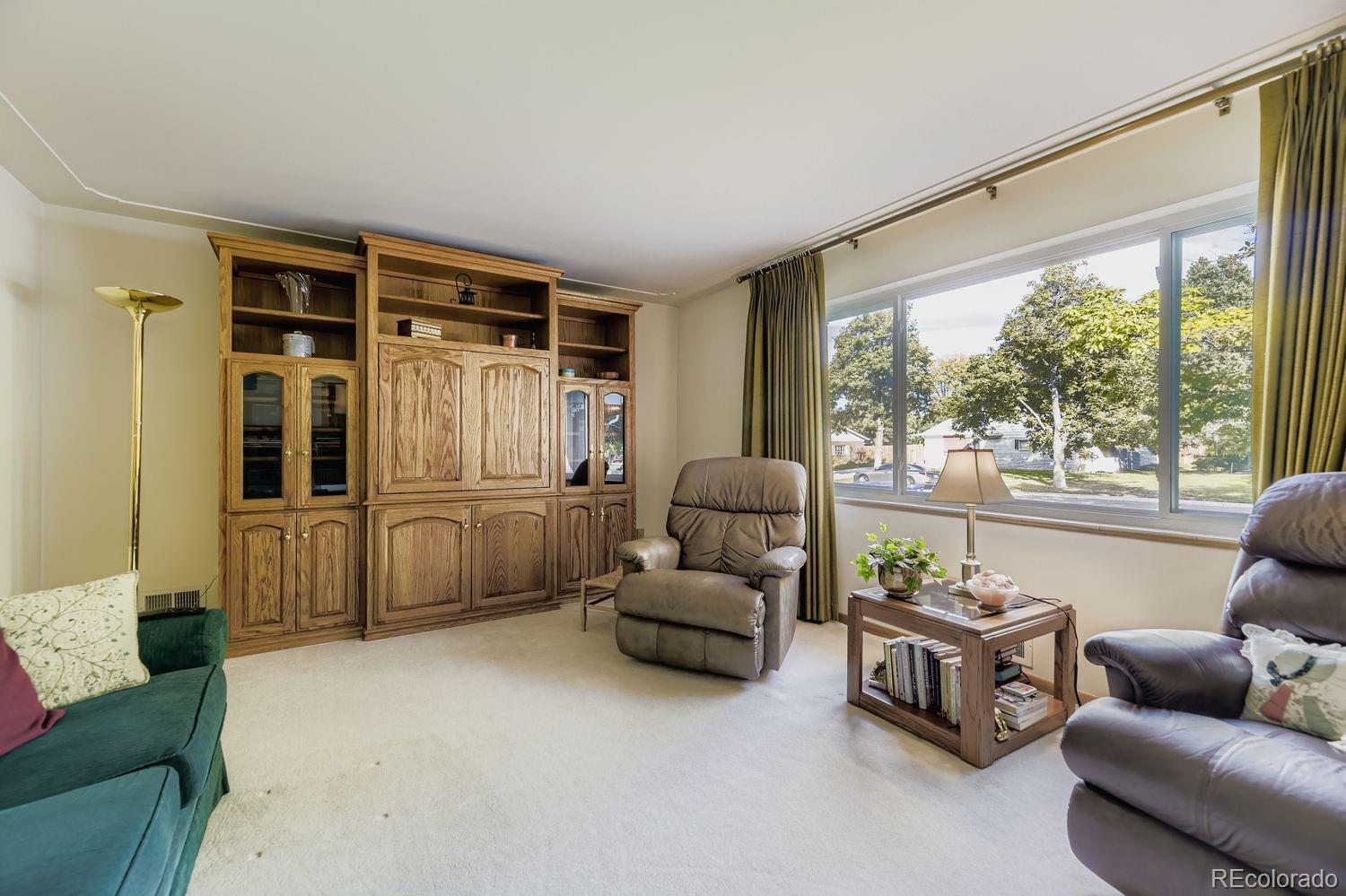 223 Nome Street Aurora CO 80010