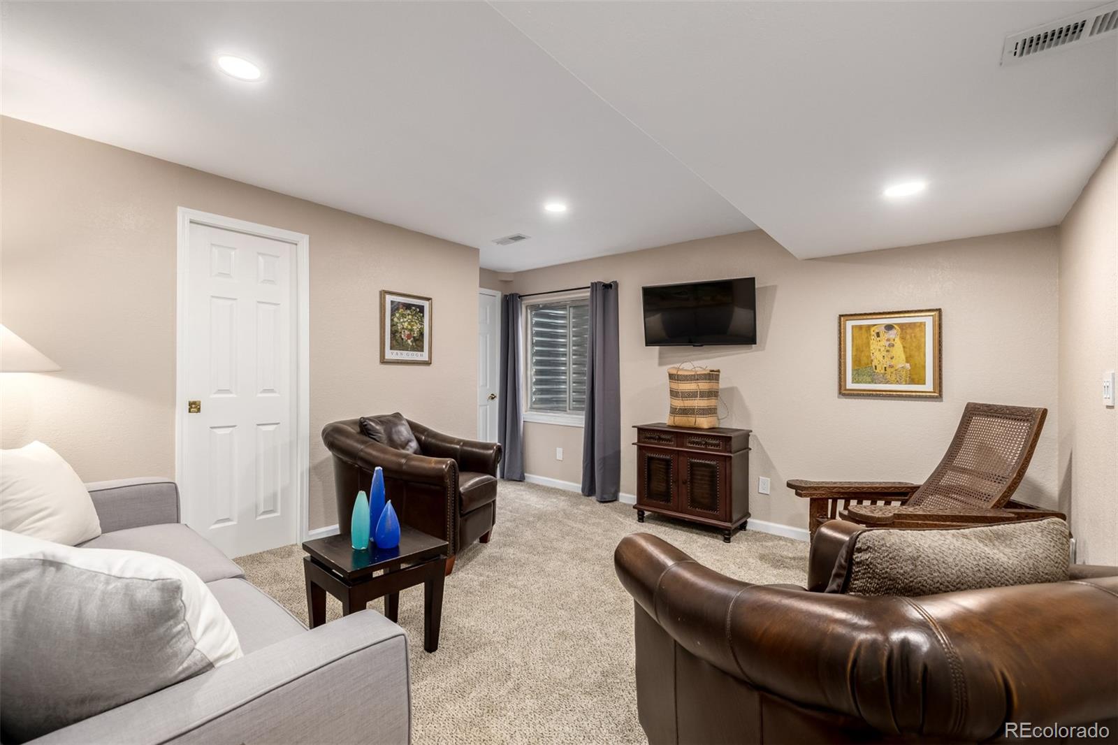 8219 Wetherill Circle Castle Pines CO 80108