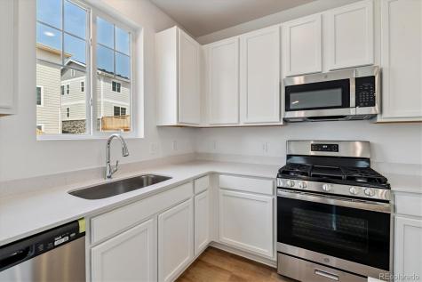 469 S Salida Street Aurora CO 80017