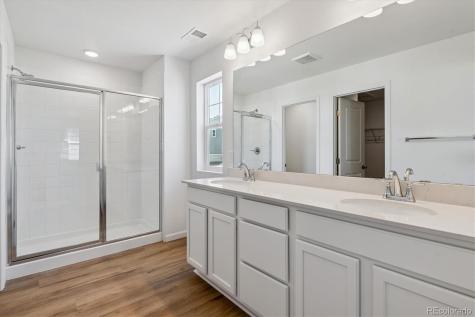 469 S Salida Street Aurora CO 80017