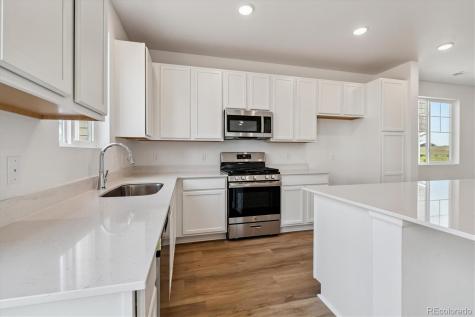 469 S Salida Street Aurora CO 80017