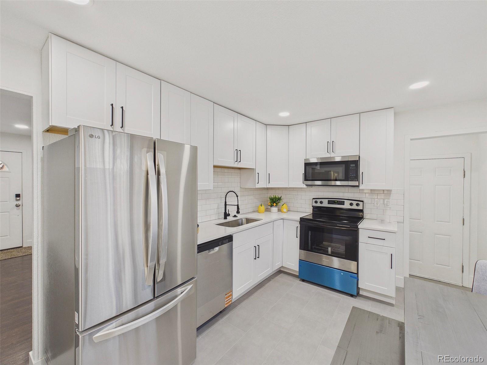 5519 Chandler Court Denver CO 80239