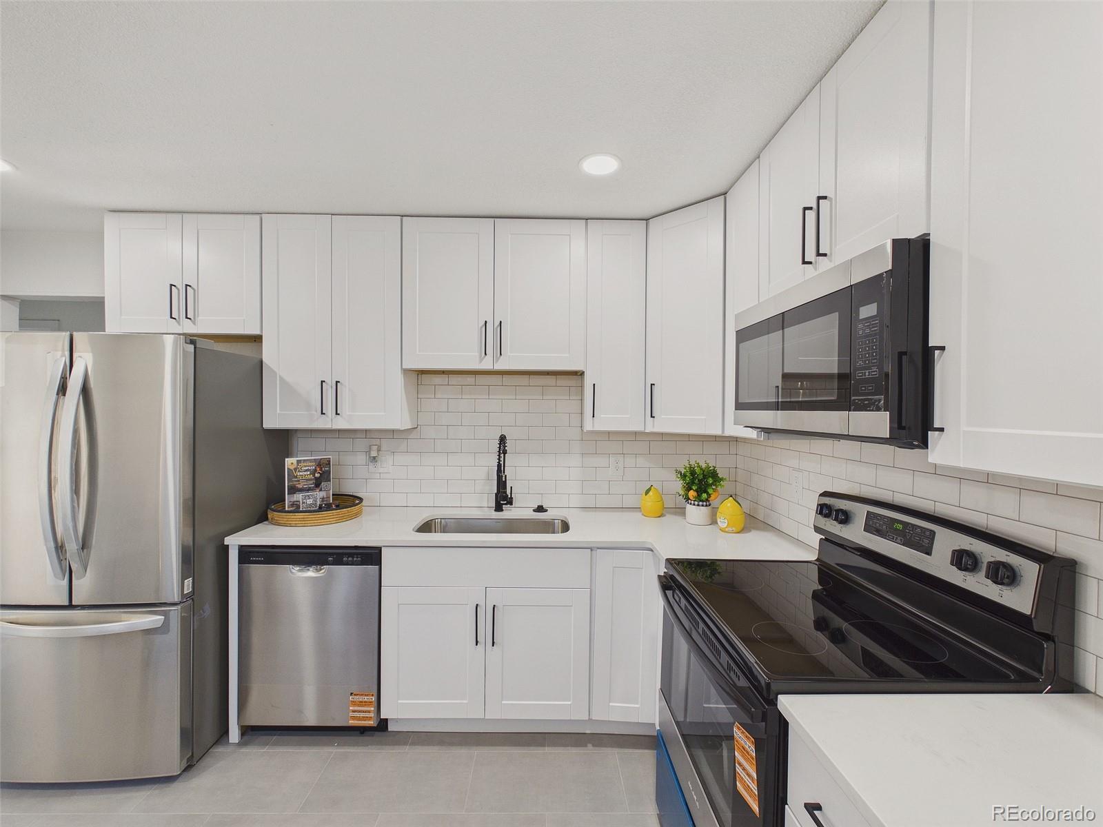5519 Chandler Court Denver CO 80239