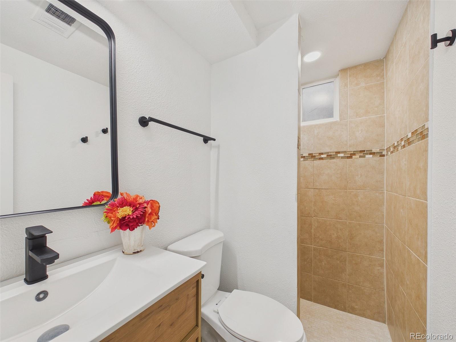 5519 Chandler Court Denver CO 80239