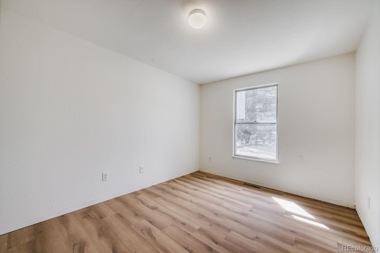 1138 Hover Street Longmont CO 80501