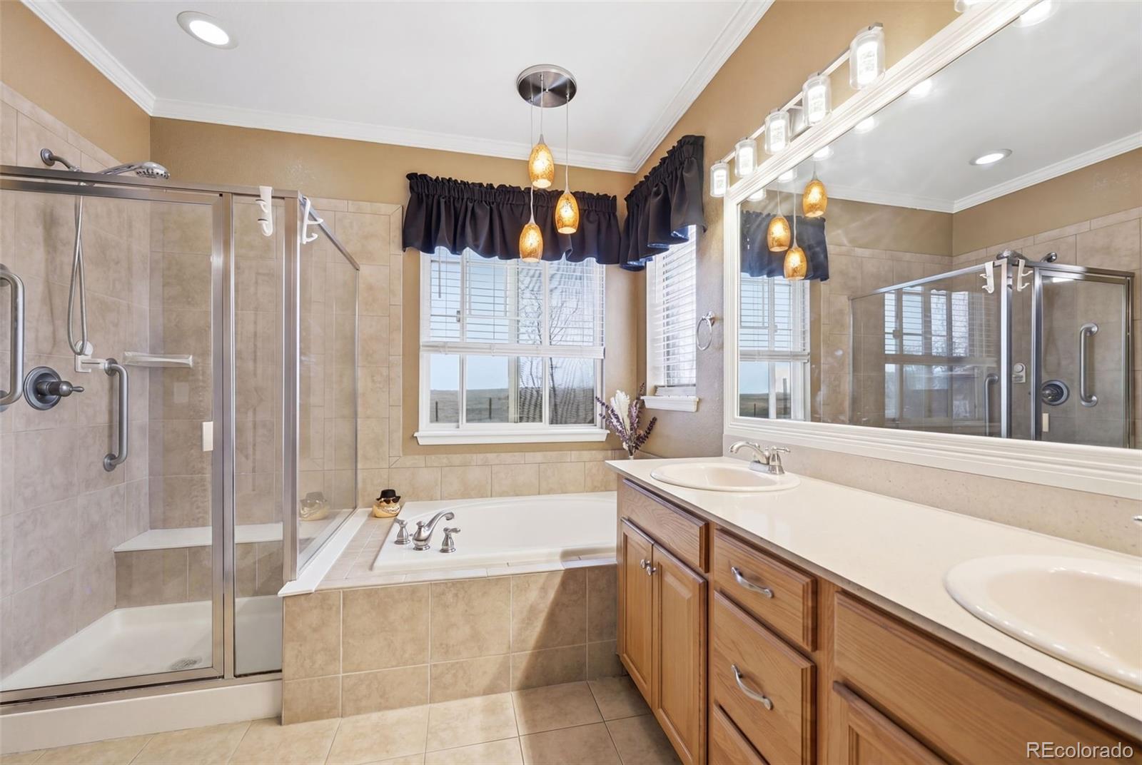 3198 S Nepal Way Aurora CO 80013
