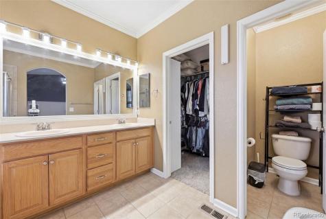 3198 S Nepal Way Aurora CO 80013