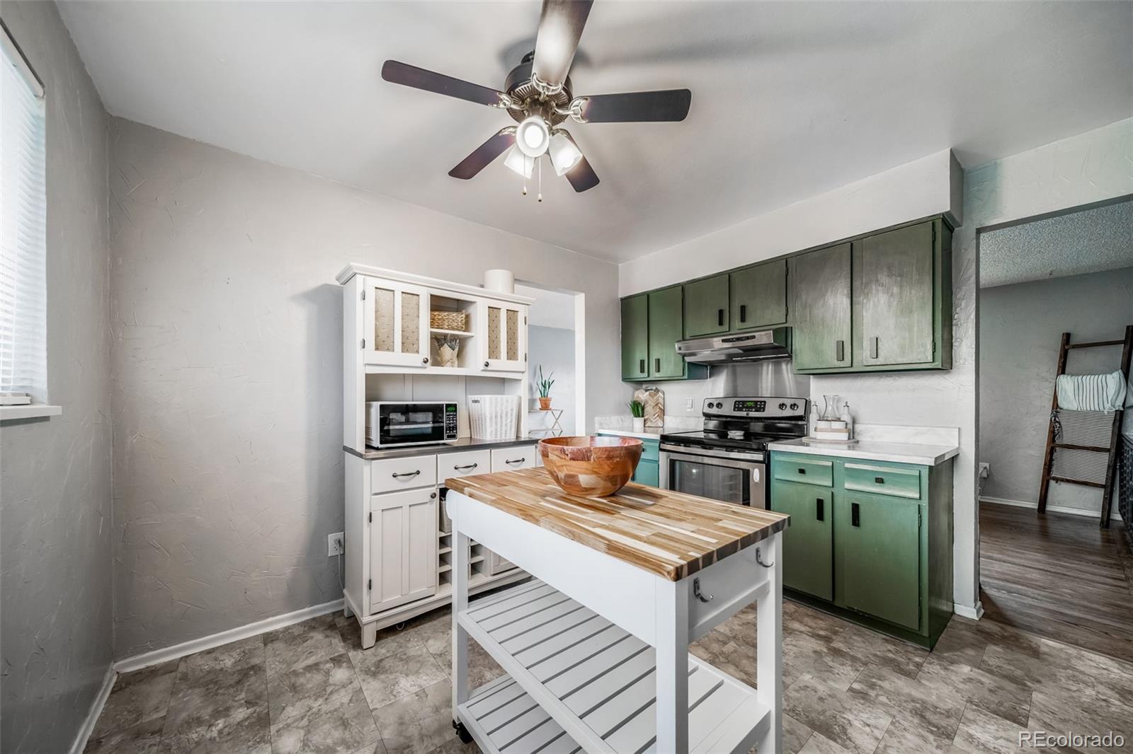9837 W Arizona Avenue Lakewood CO 80232