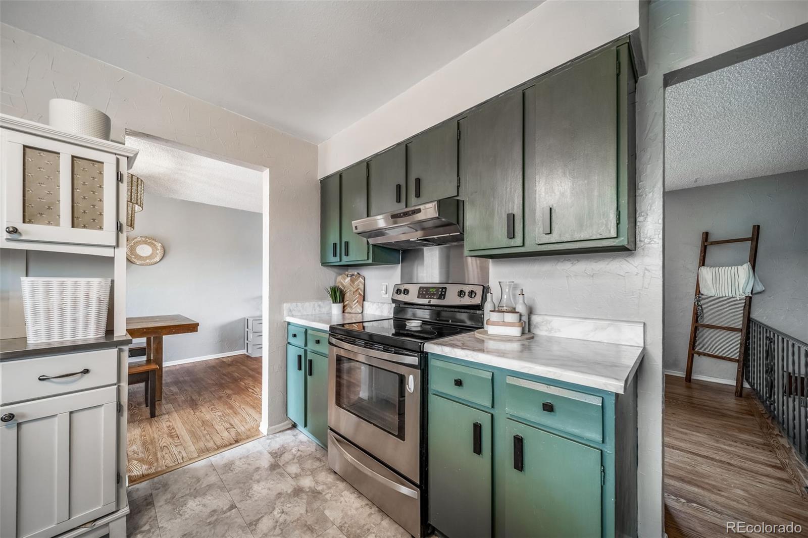 9837 W Arizona Avenue Lakewood CO 80232