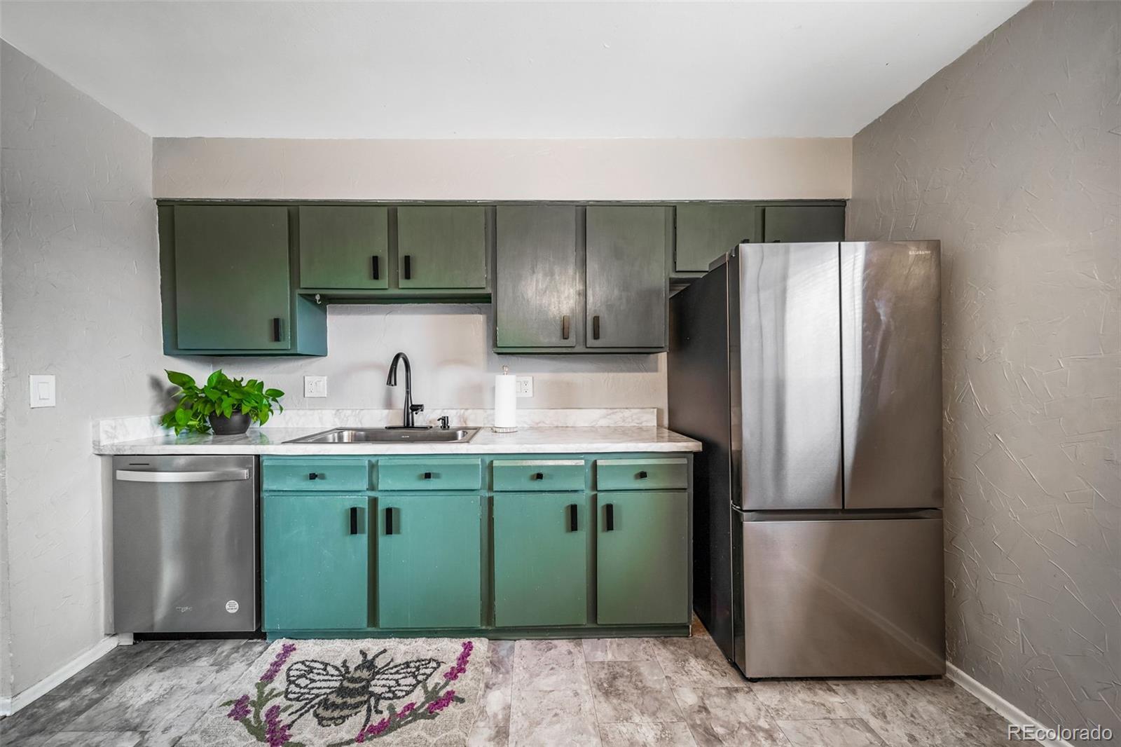 9837 W Arizona Avenue Lakewood CO 80232