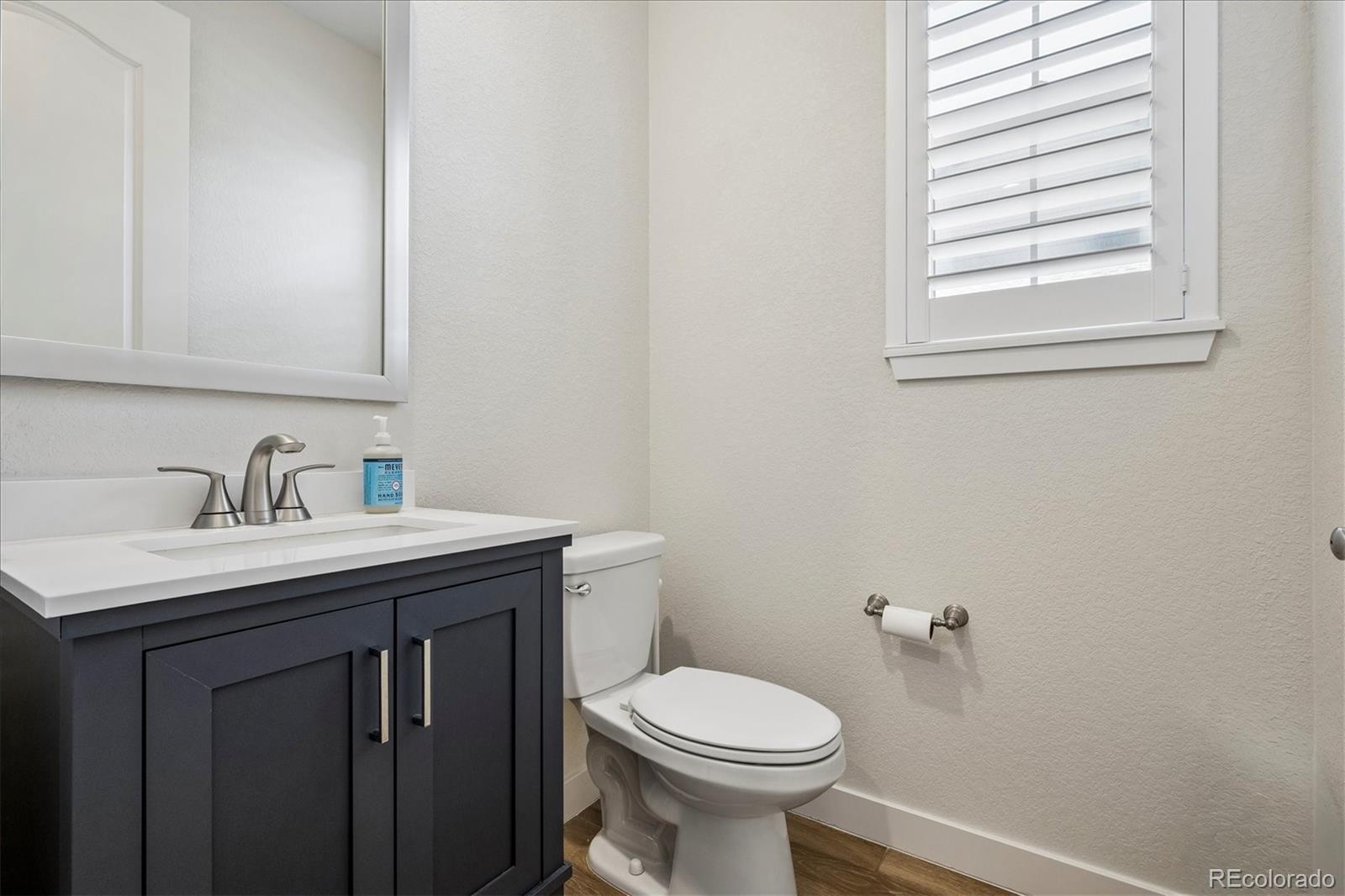 9555 Williamsburg Street Littleton CO 80125