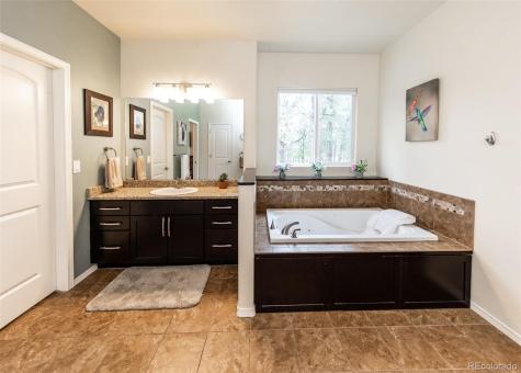 15948 Huckleberry Heights Colorado Springs CO 80908