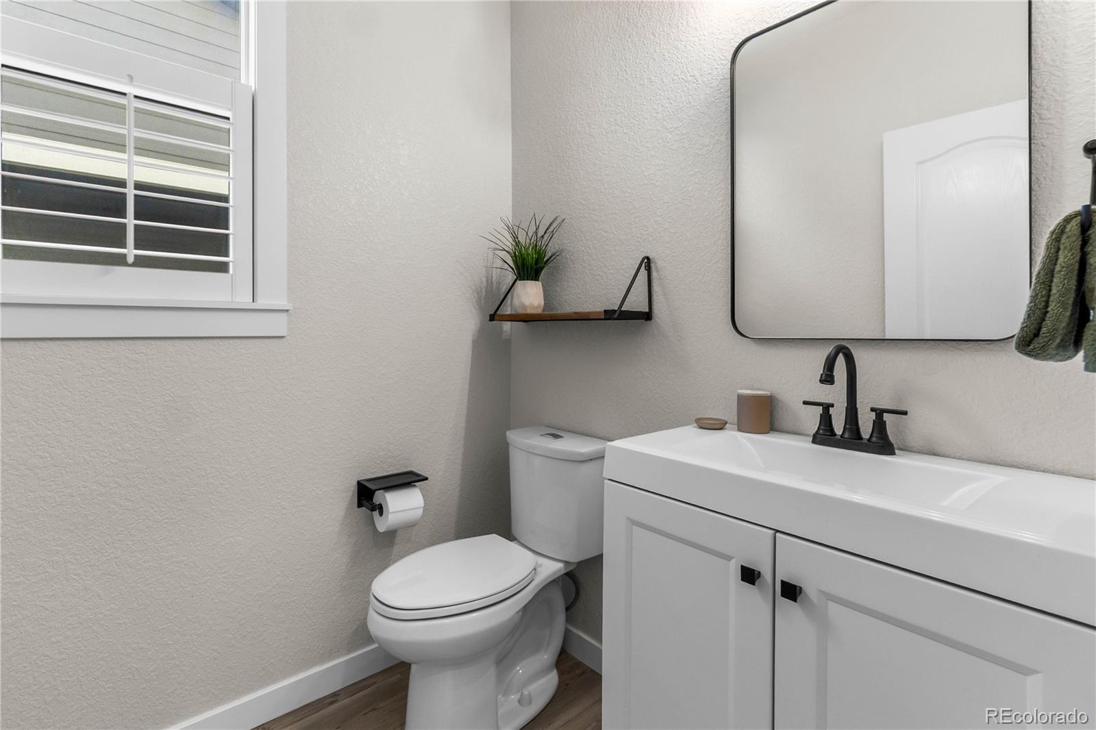 17252 Parkside Drive Commerce City CO 80022