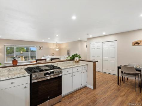 1425 S Welch Circle Lakewood CO 80228