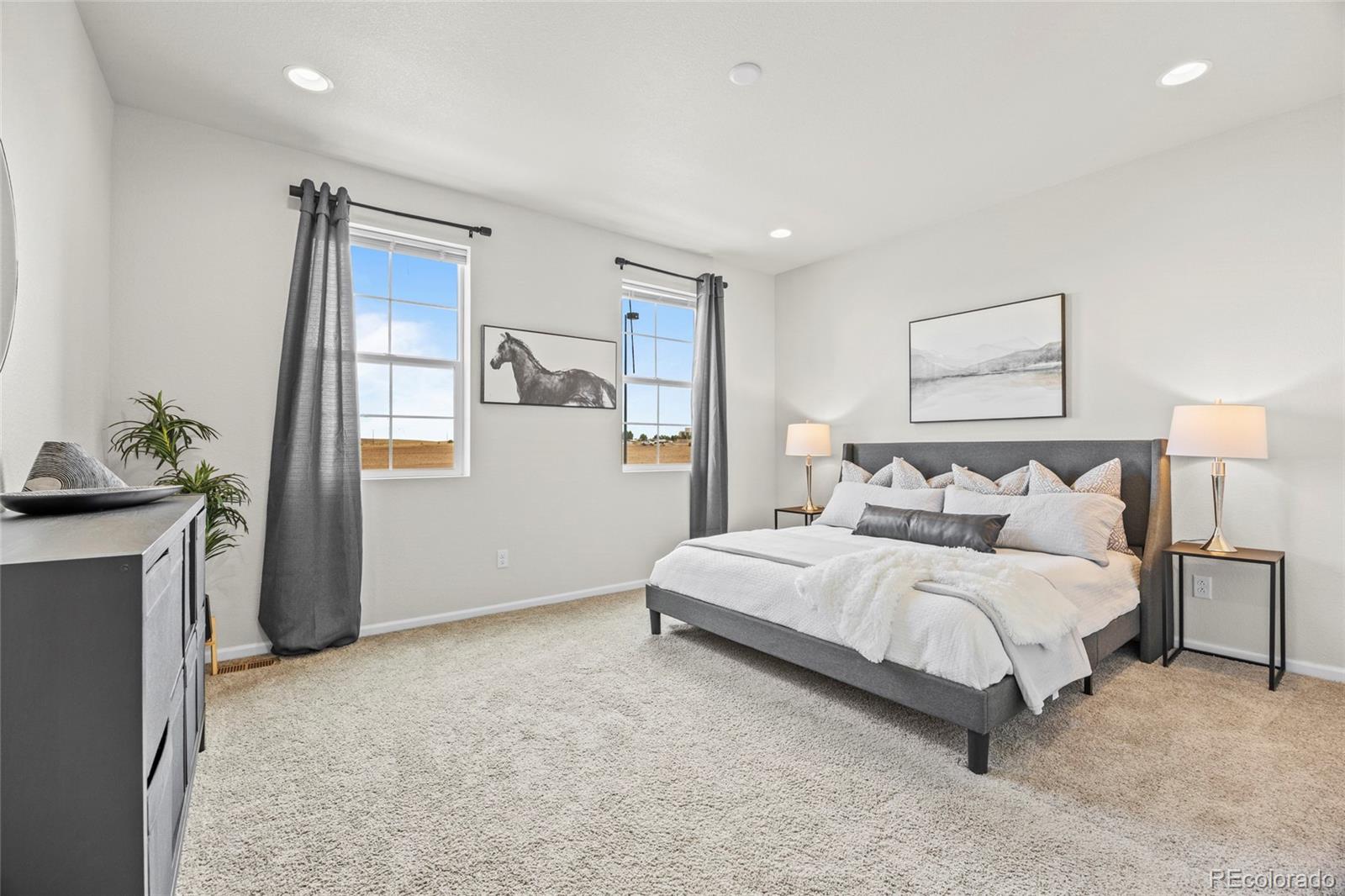 6643 N Danube Way Denver CO 80249