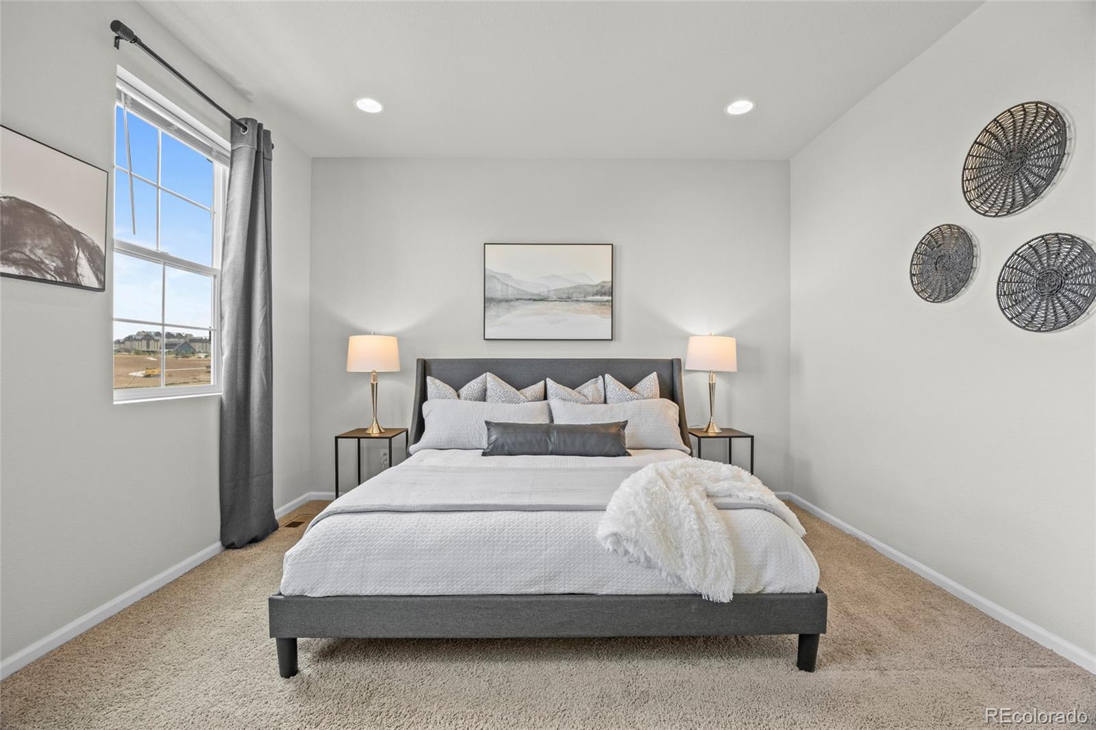 6643 N Danube Way Denver CO 80249