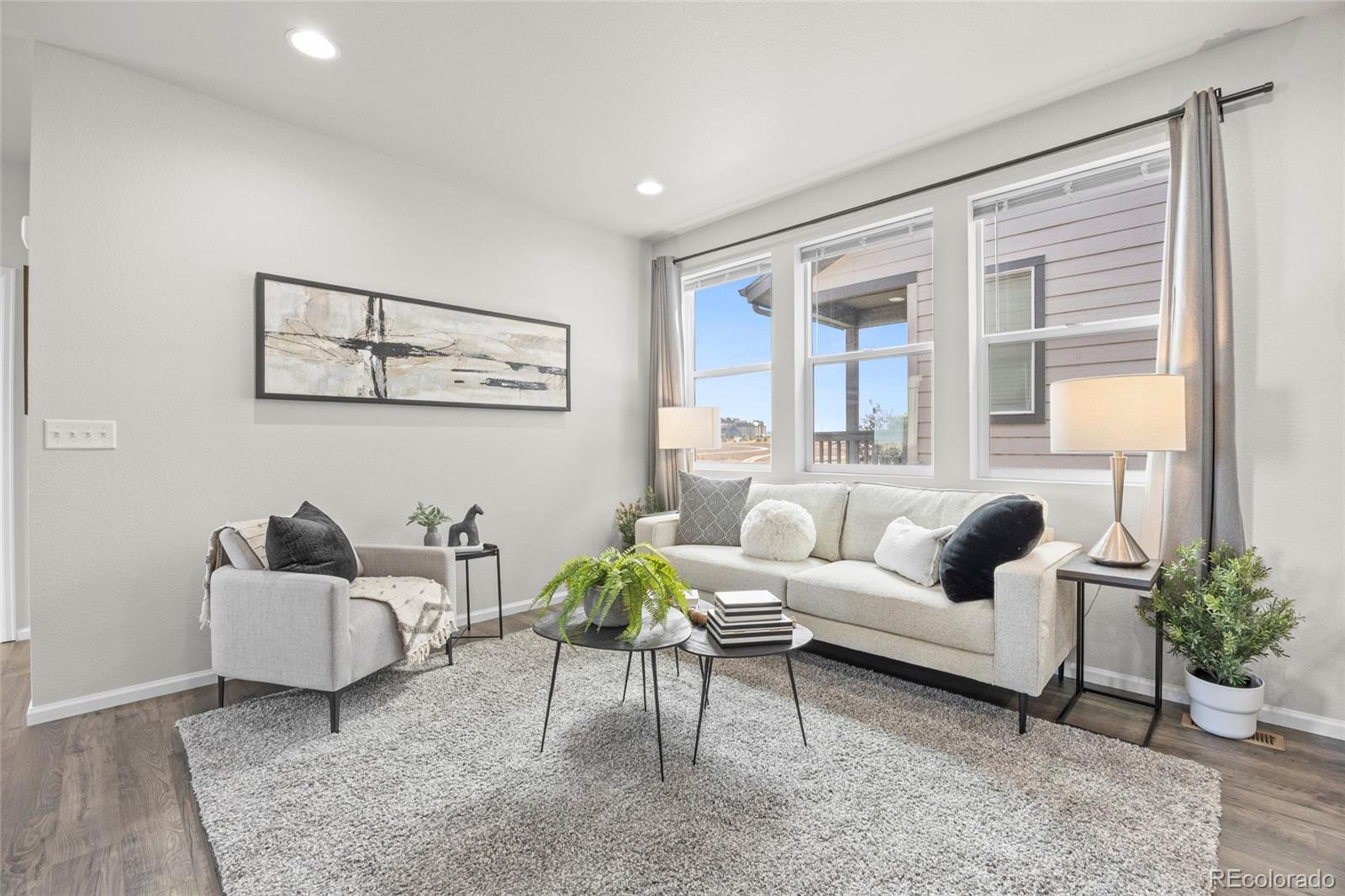 6643 N Danube Way Denver CO 80249