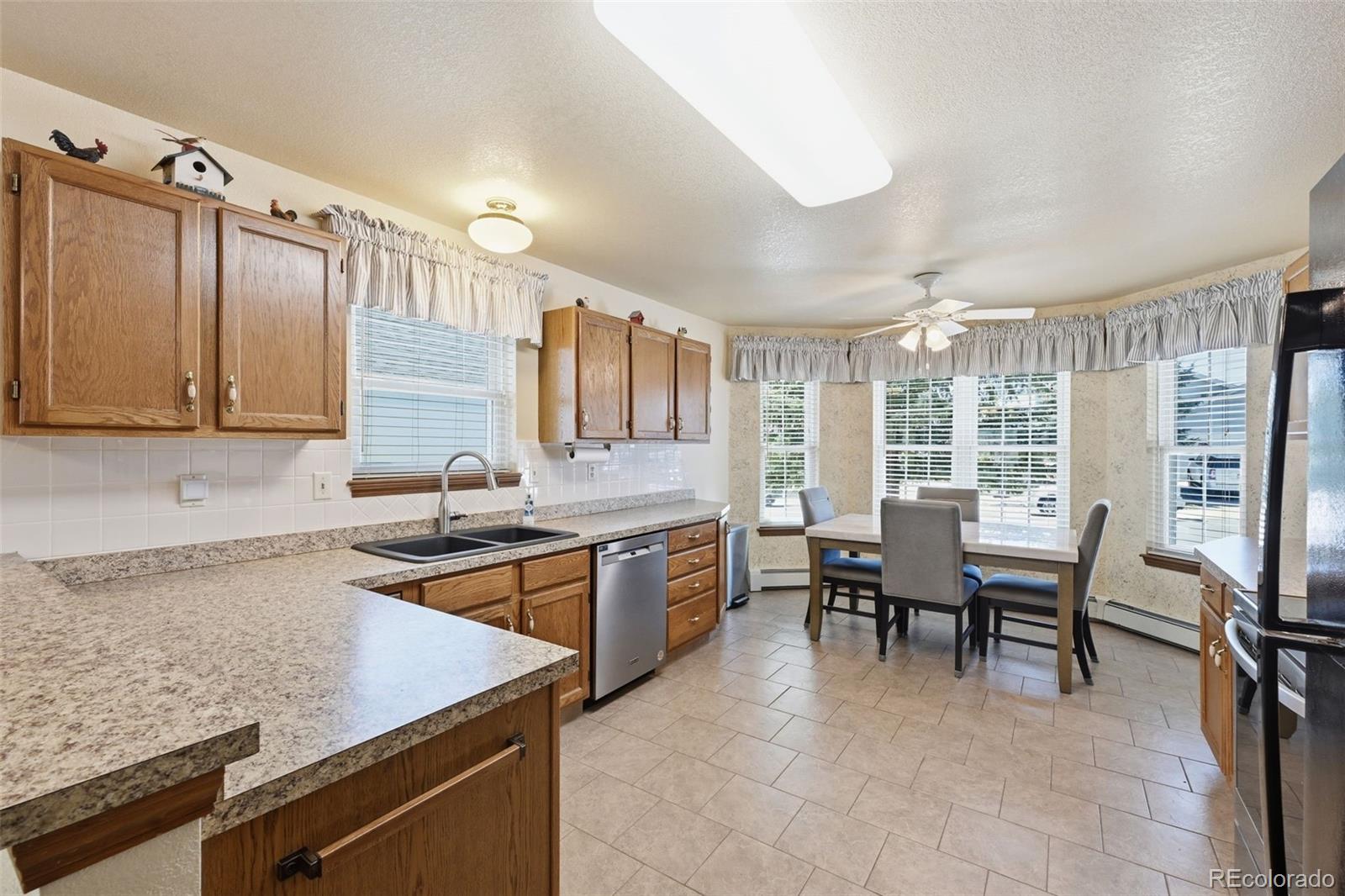 8237 Telegraph Drive Colorado Springs CO 80920