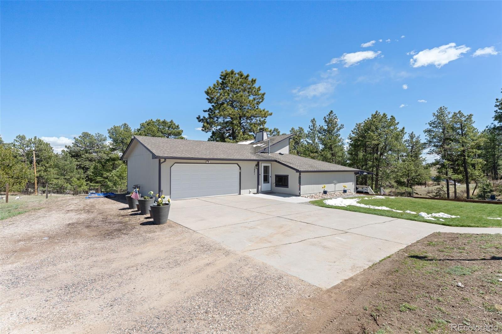 1851 Buttercup Road Elizabeth CO 80107