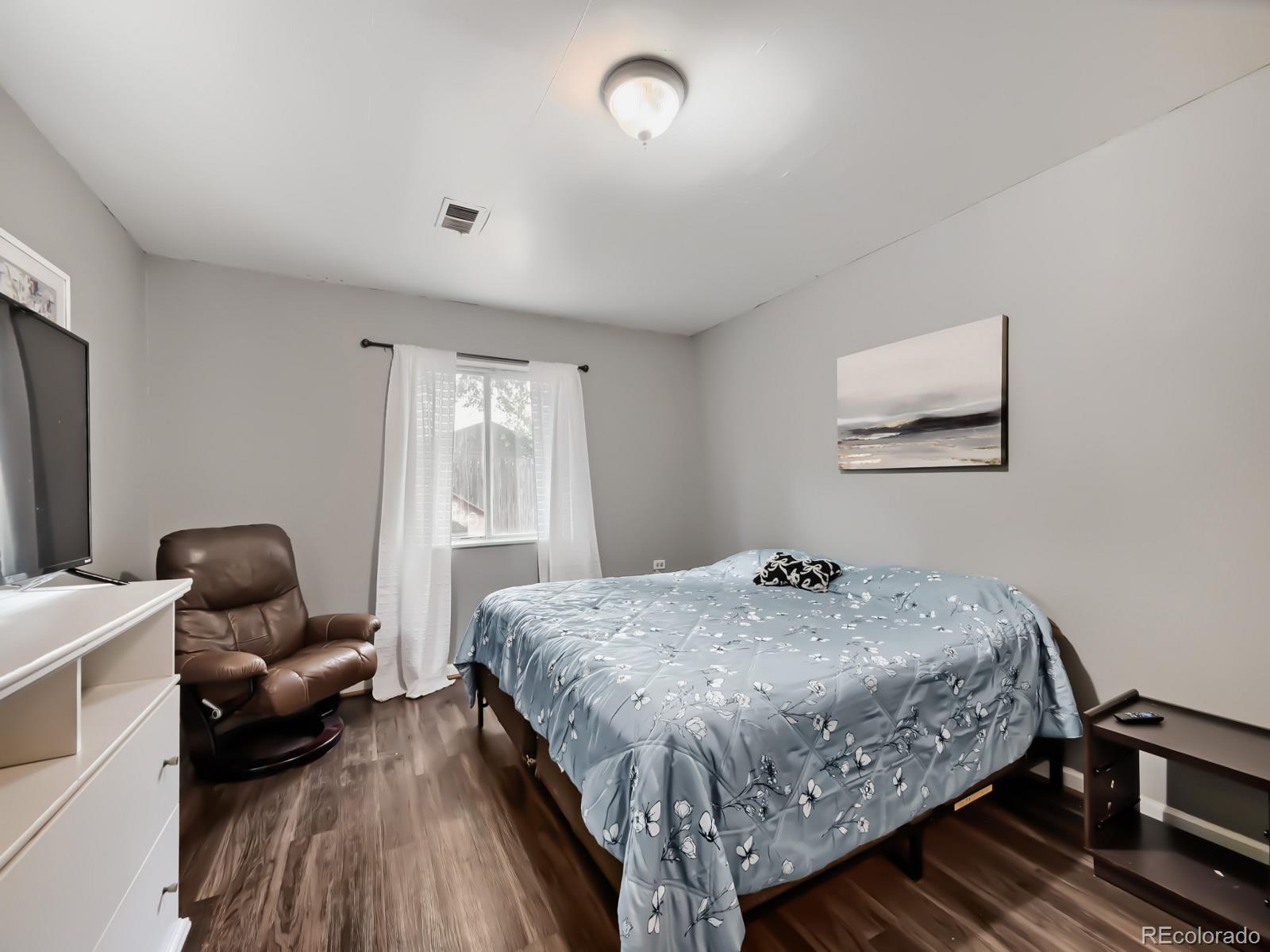 247 Wadsworth Circle Longmont CO 80504