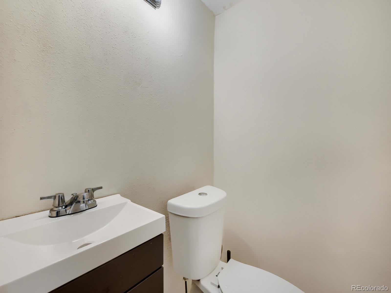 247 Wadsworth Circle Longmont CO 80504