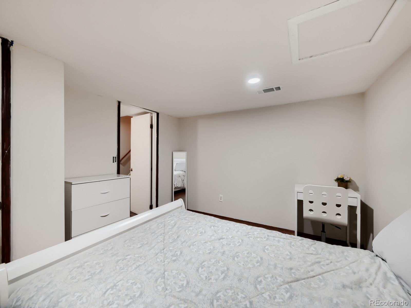 247 Wadsworth Circle Longmont CO 80504