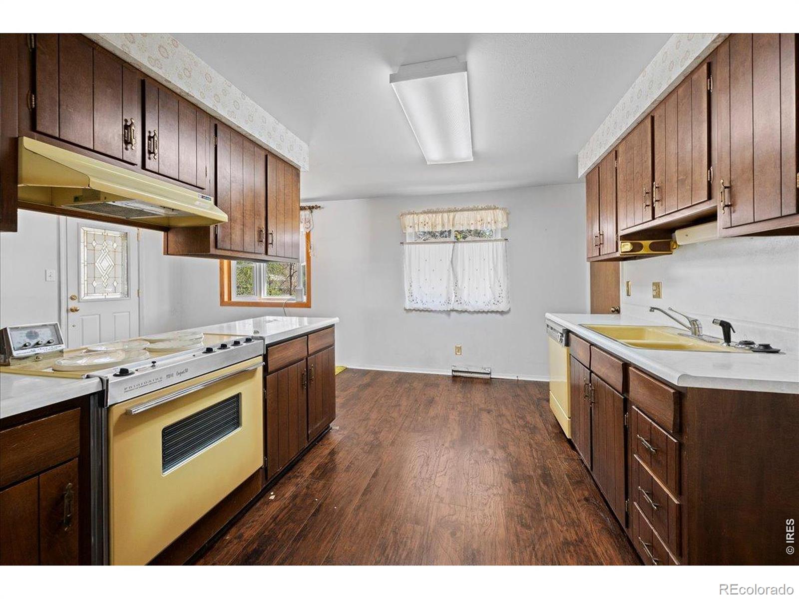 1070 S Garland Way Lakewood CO 80226