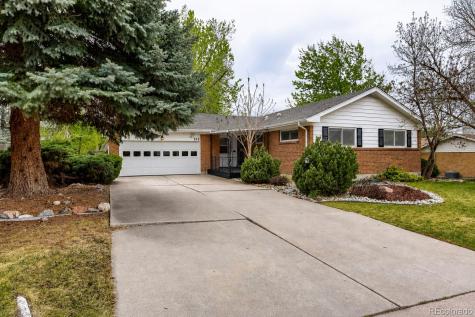 910 E Briarwood Circle Centennial CO 80122