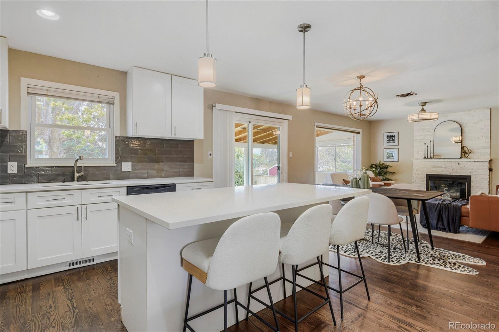 910 E Briarwood Circle Centennial CO 80122