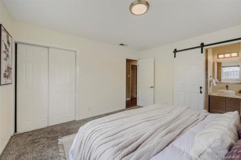 910 E Briarwood Circle Centennial CO 80122