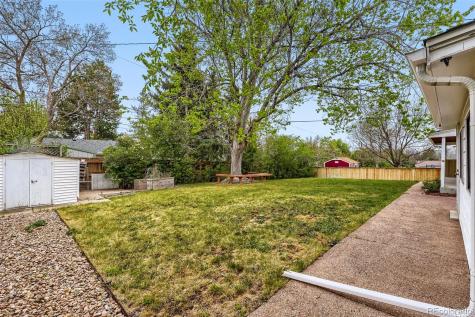 910 E Briarwood Circle Centennial CO 80122